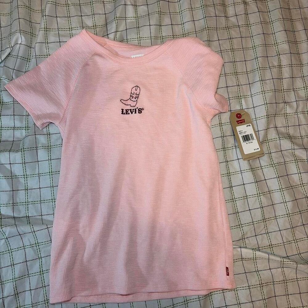 Levi's Pink Baby Tee with Boot Logo Size XL Girls